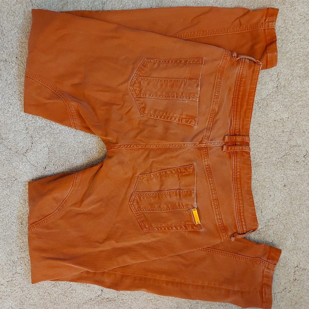 Burberry jeans size 28